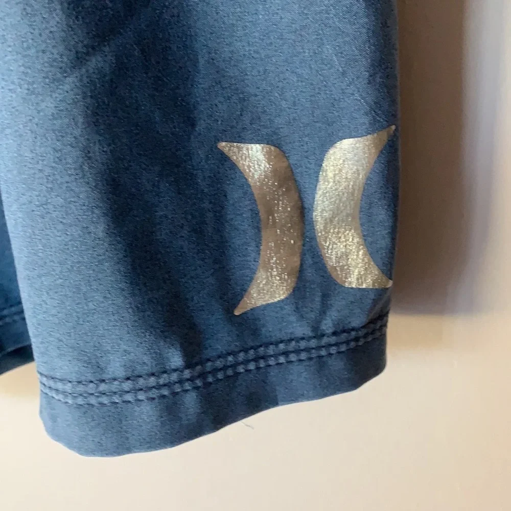 Hurley Men’s Phantom Board Shorts - Picture 2 of 6